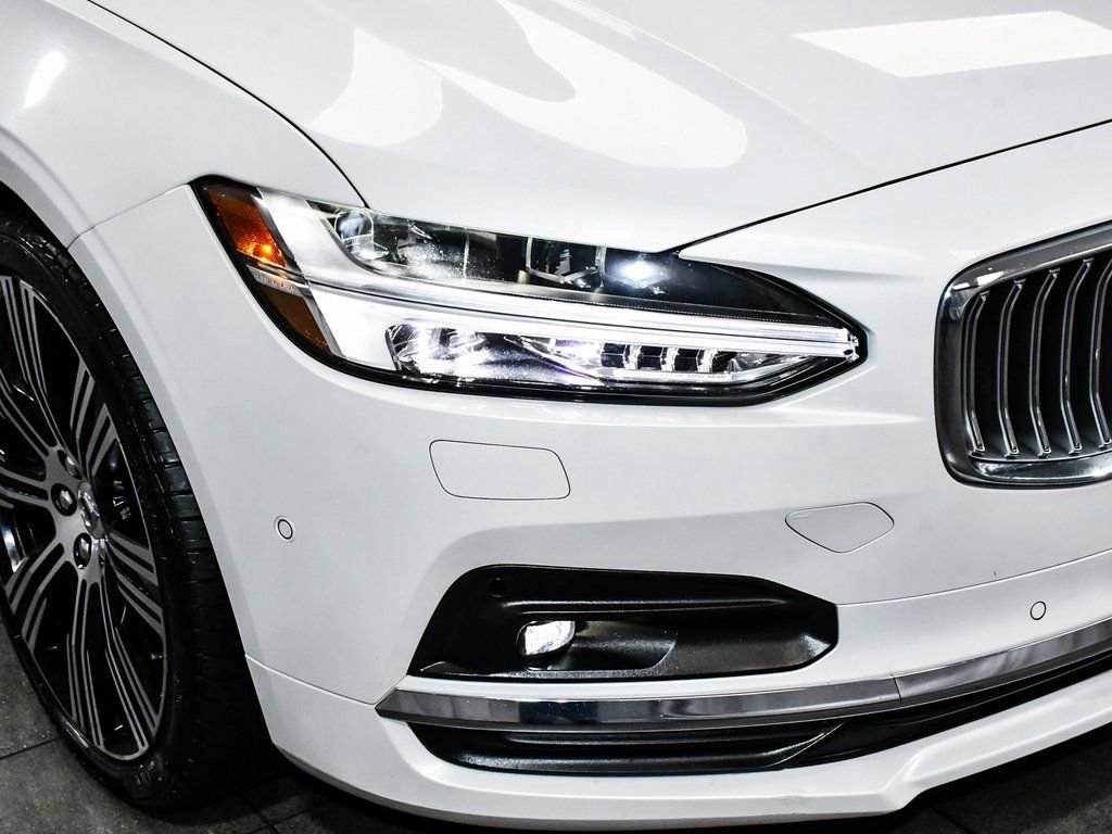 Used 2023 Volvo S90 B6 Ultimate w/ Protection Package image 72