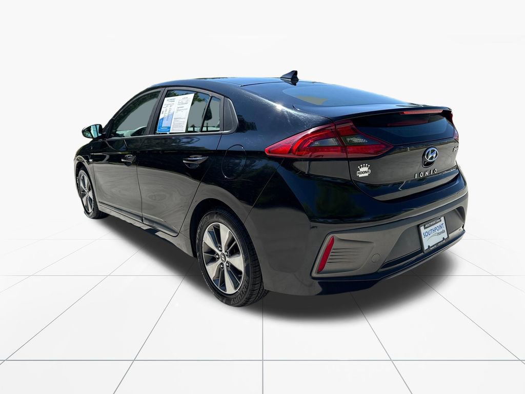 Used 2018 Hyundai Ioniq Plug-In Hybrid FWD image 5