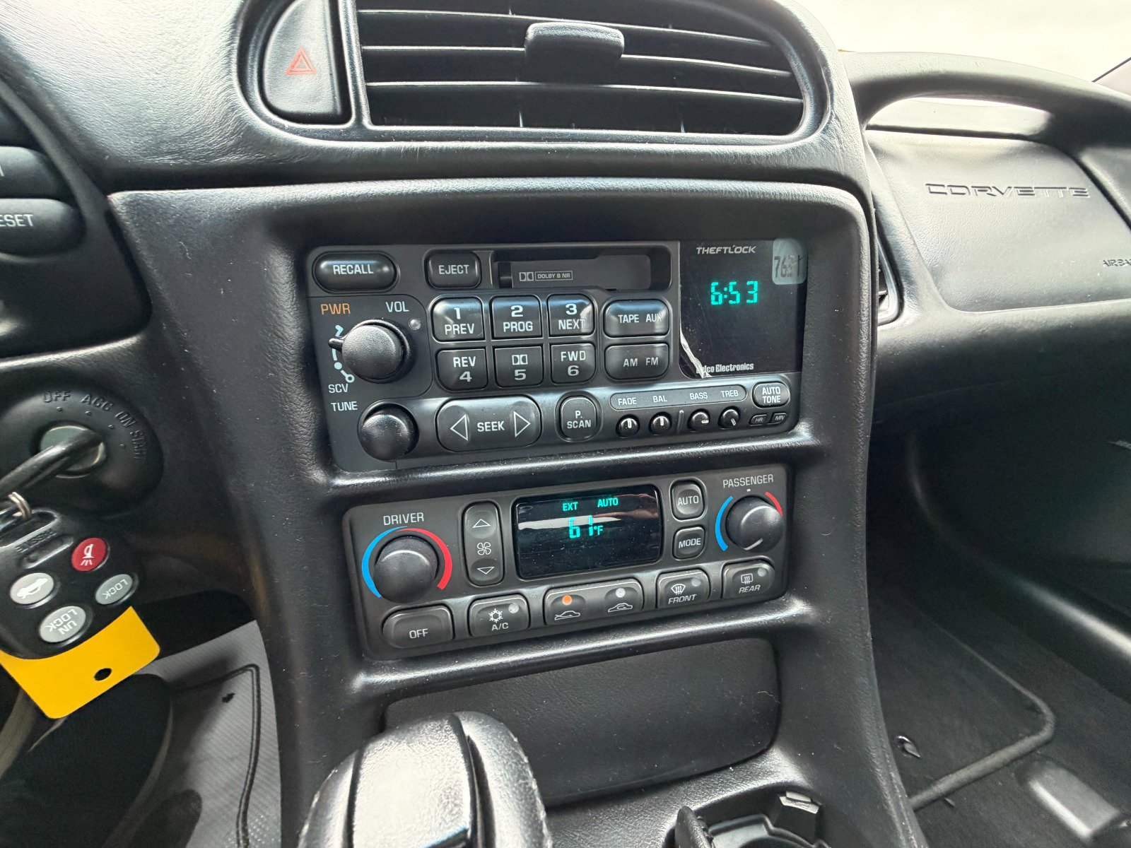 Used 1999 Chevrolet Corvette Coupe w/ Memory Pkg RWD image 12