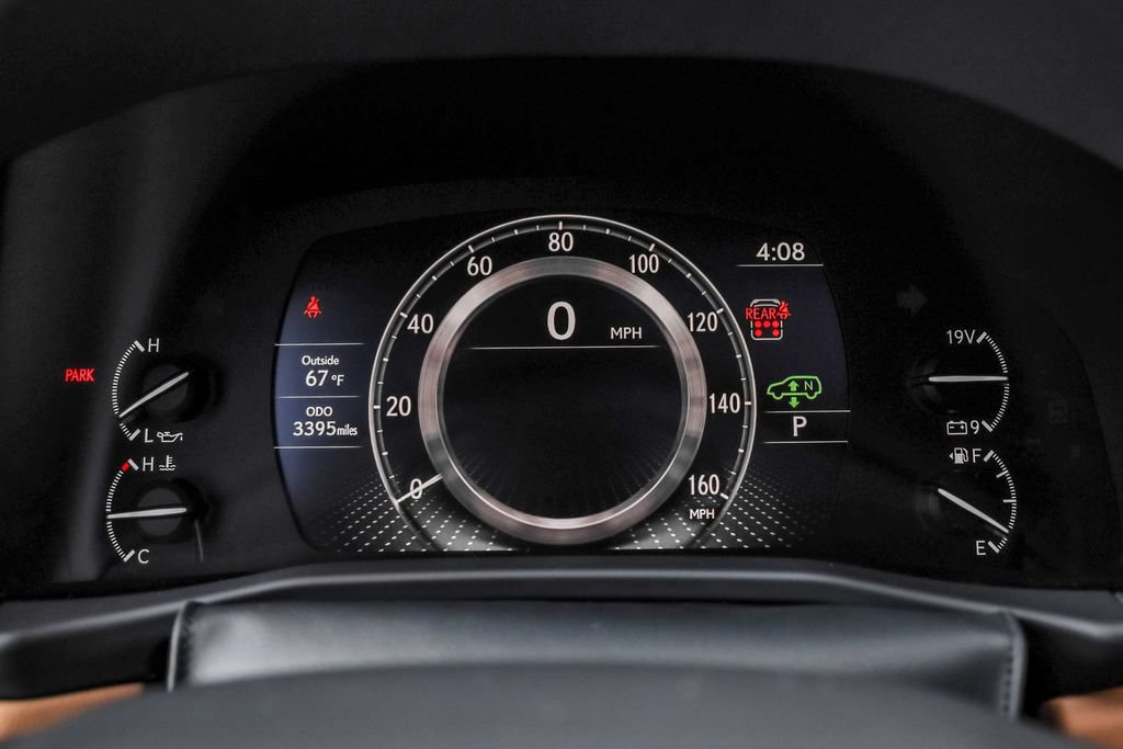 Used 2024 Lexus LX 600 4WD w/ Appearance Package image 31