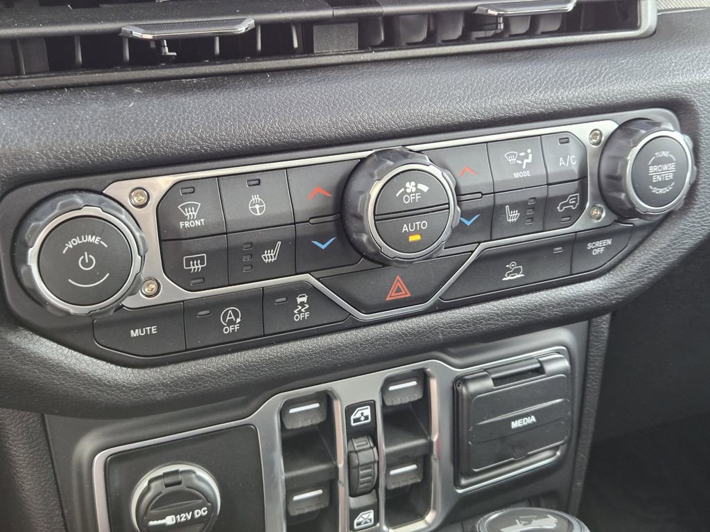 New 2026 Jeep Wrangler Willys AWD/4WD image 11