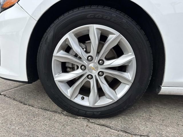 Used 2024 Chevrolet Malibu LT image 19