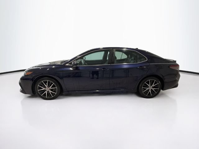 Certified 2022 Toyota Camry SE FWD image 4