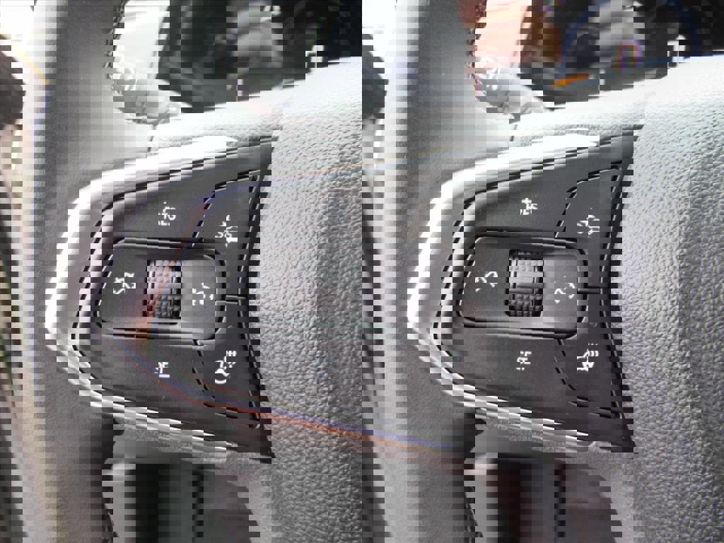 New 2026 Chevrolet Trax ACTIV w/ Sunroof Package image 19