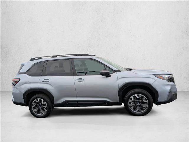 Used 2026 Subaru Forester Premium AWD/4WD image 4