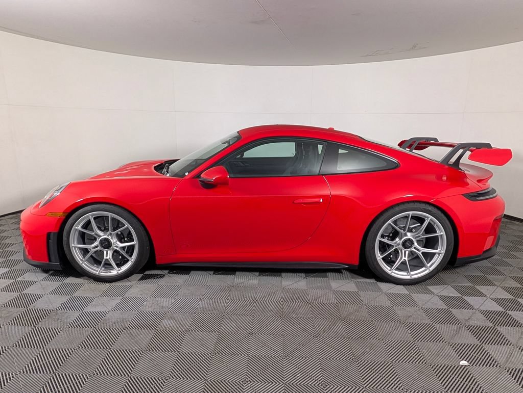 Certified 2026 Porsche 911 GT3 w/ Chrono Package RWD image 2