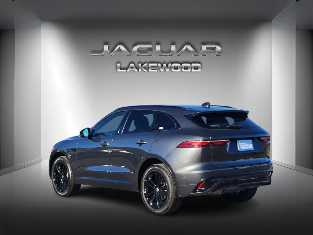 Used 2024 Jaguar F-PACE R-Dynamic S image 3