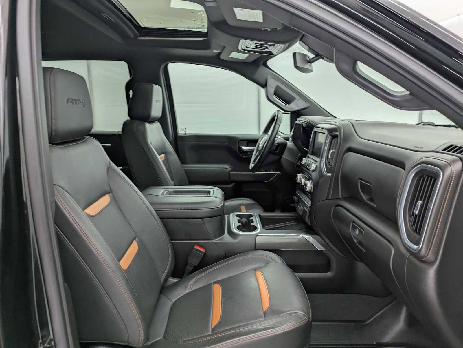 Used 2022 GMC Sierra 1500 AT4 w/ AT4 Preferred Package AWD/4WD image 23