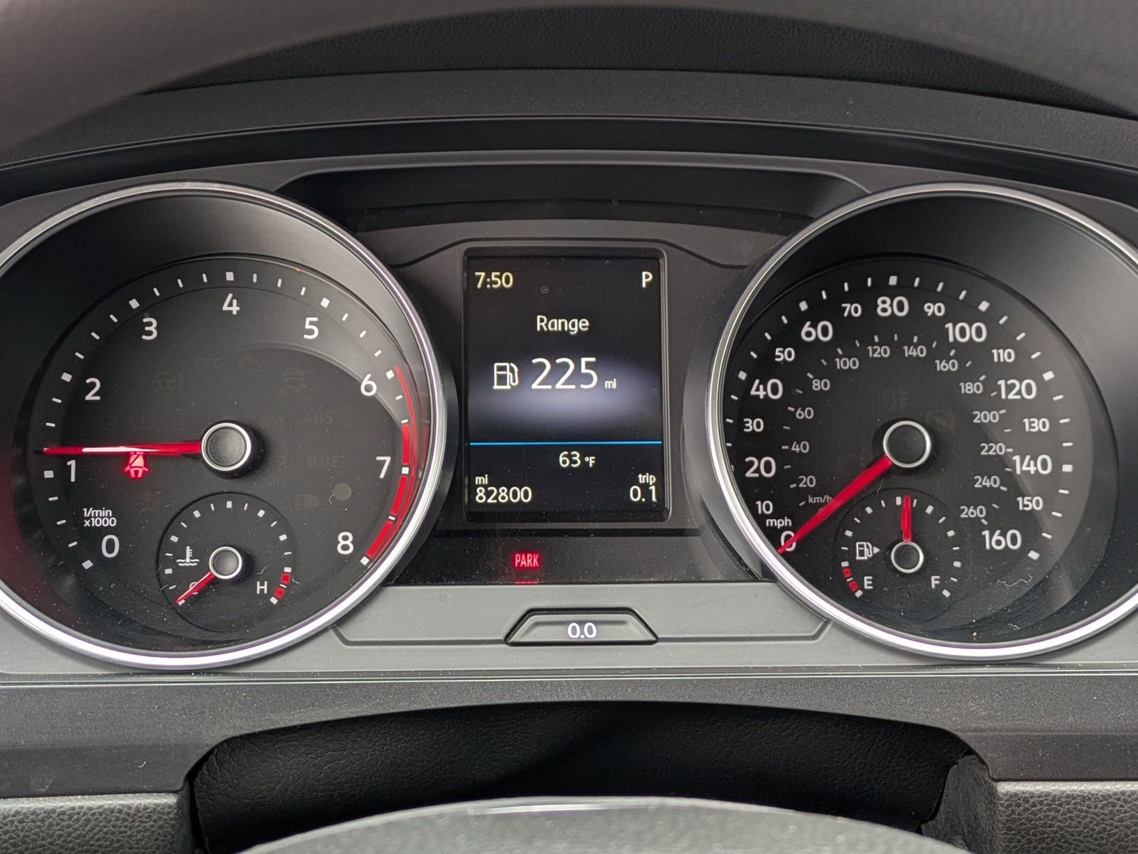 Used 2019 Volkswagen Tiguan S FWD image 12