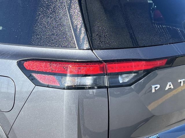 Used 2023 Nissan Pathfinder SL image 9