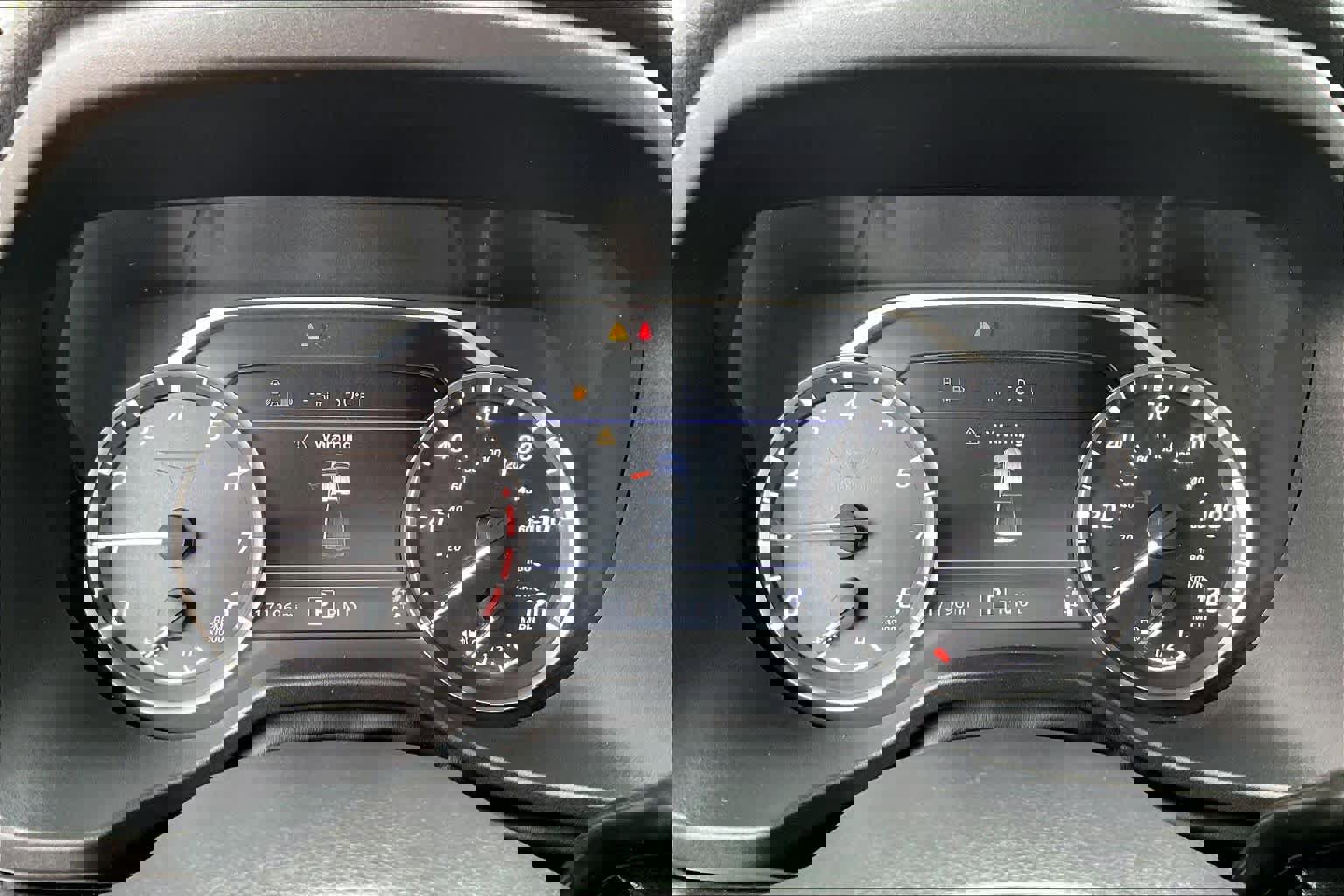 Used 2024 Nissan Titan SV w/ Accessory Utility Package image 50