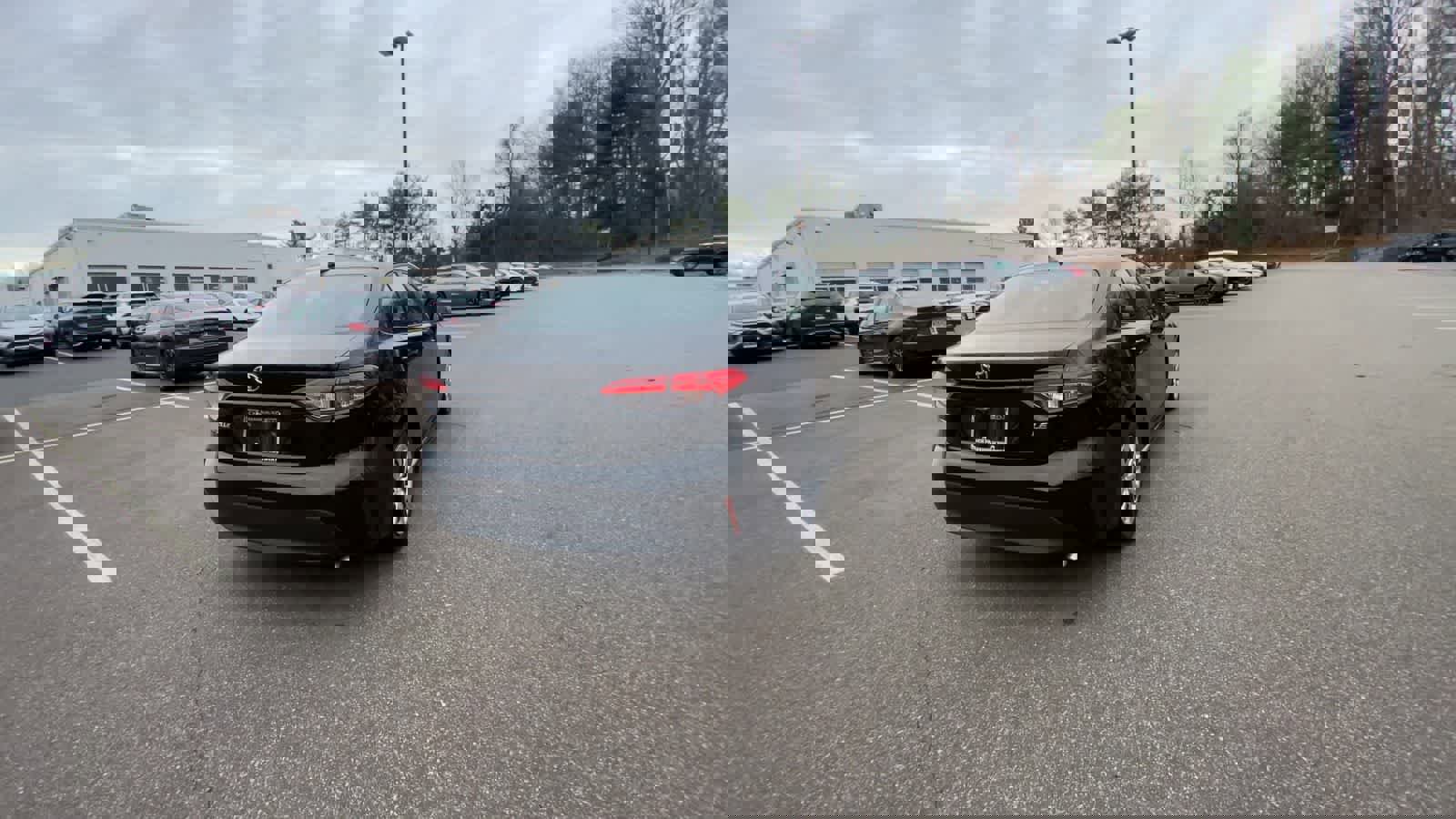 Used 2025 Toyota Corolla LE image 12