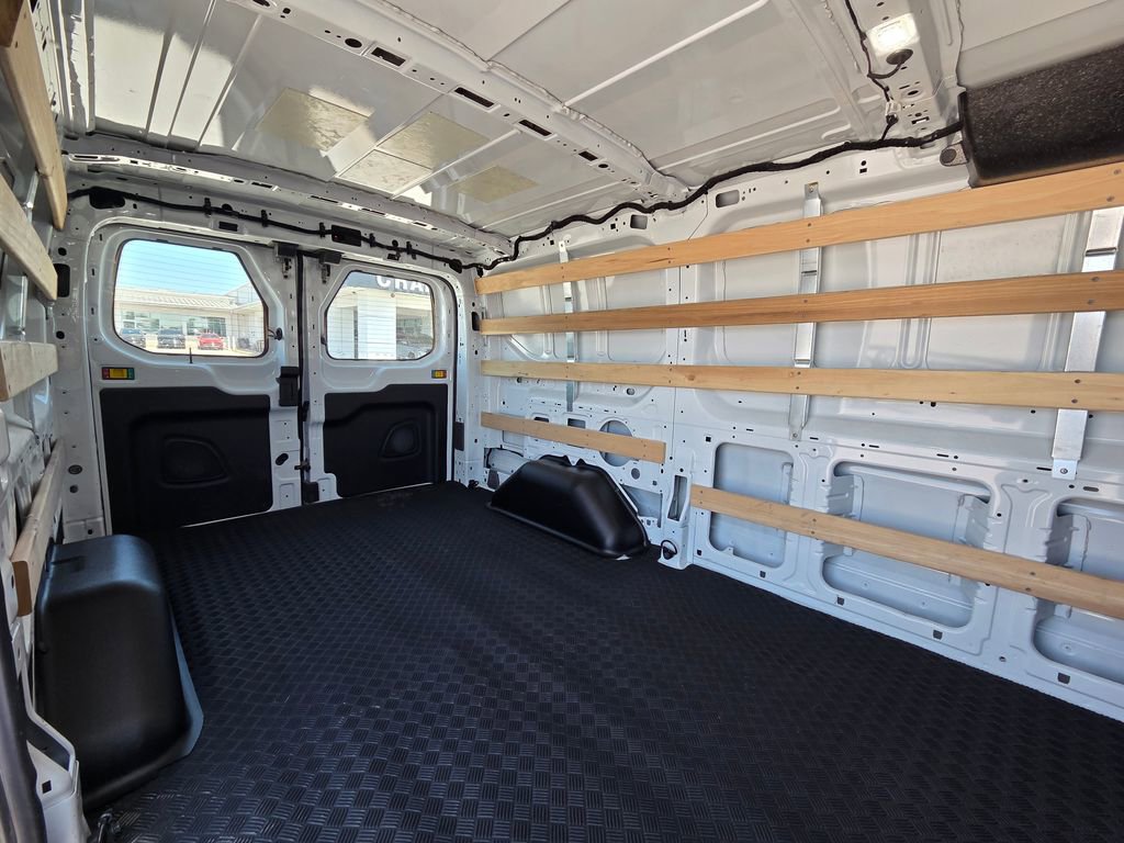 Used 2025 Ford Transit 250 Low Roof w/ Exterior Upgrade Package RWD image 26