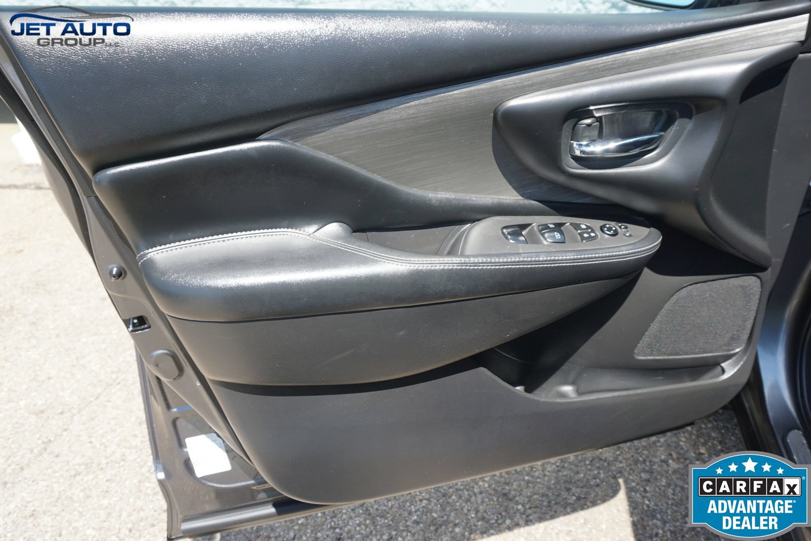 Used 2017 Nissan Murano S AWD/4WD image 26
