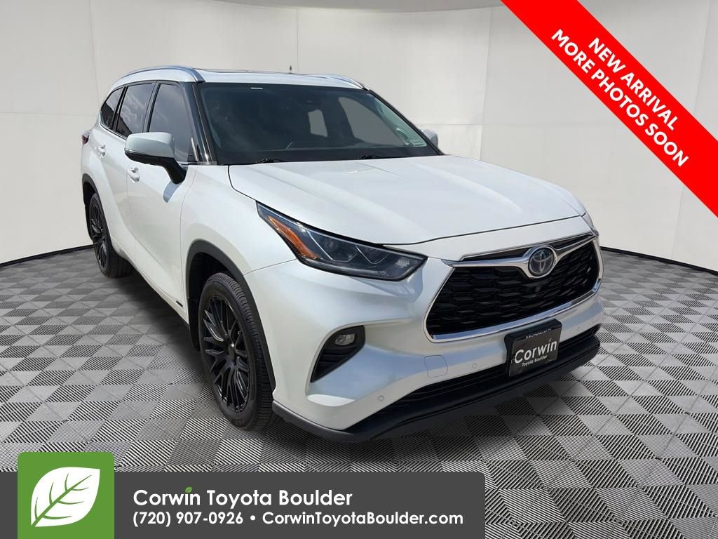 Used 2022 Toyota Highlander Limited