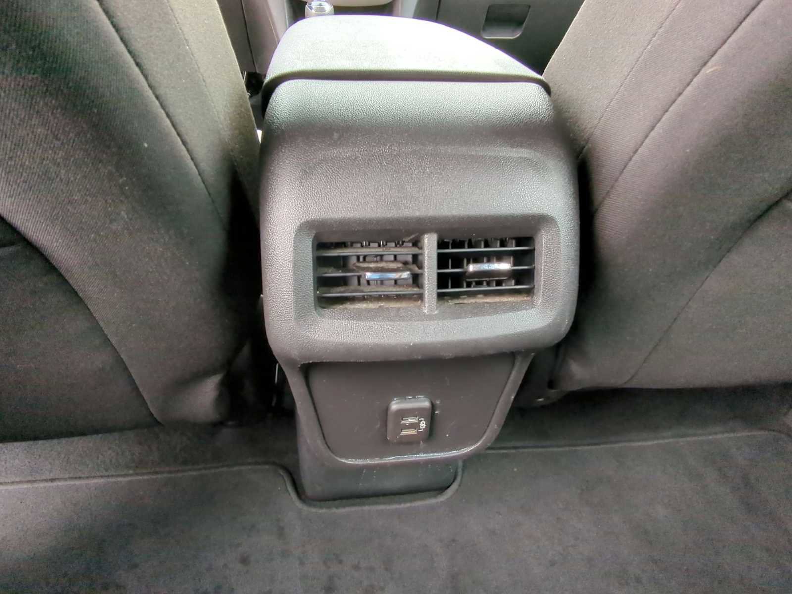 Used 2020 Chevrolet Equinox LS image 20