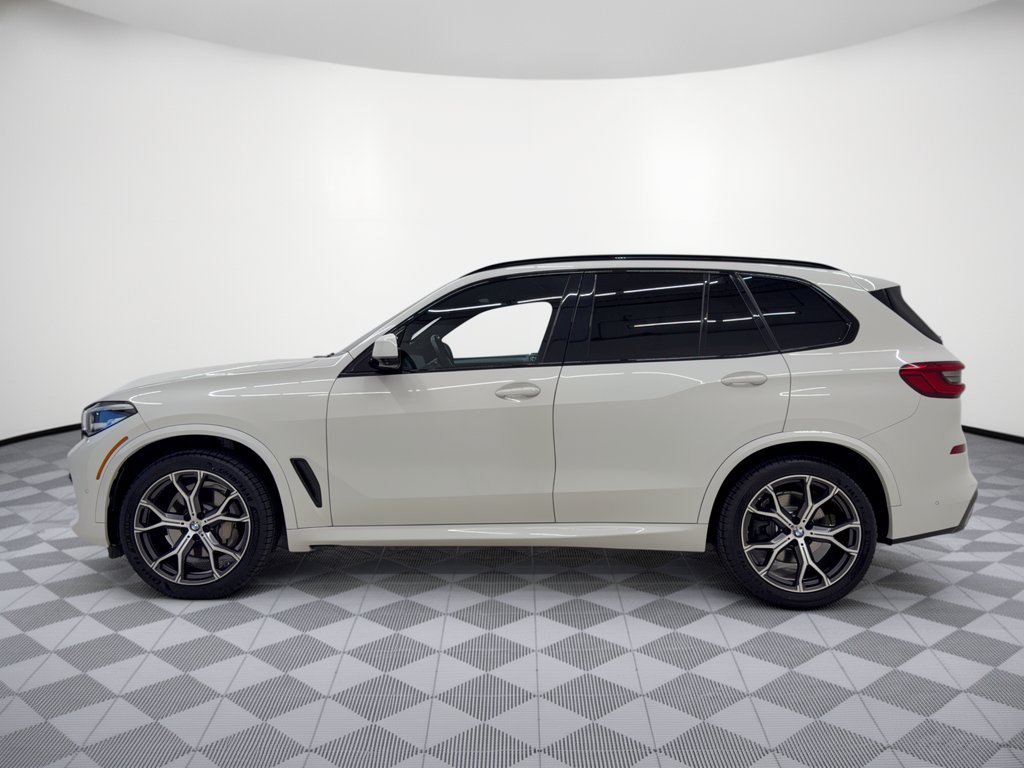 Used 2019 BMW X5 xDrive40i w/ M Sport Package AWD/4WD image 2
