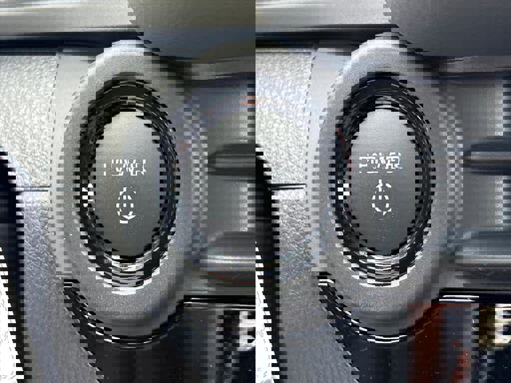 New 2026 Toyota Crown Signia image 18