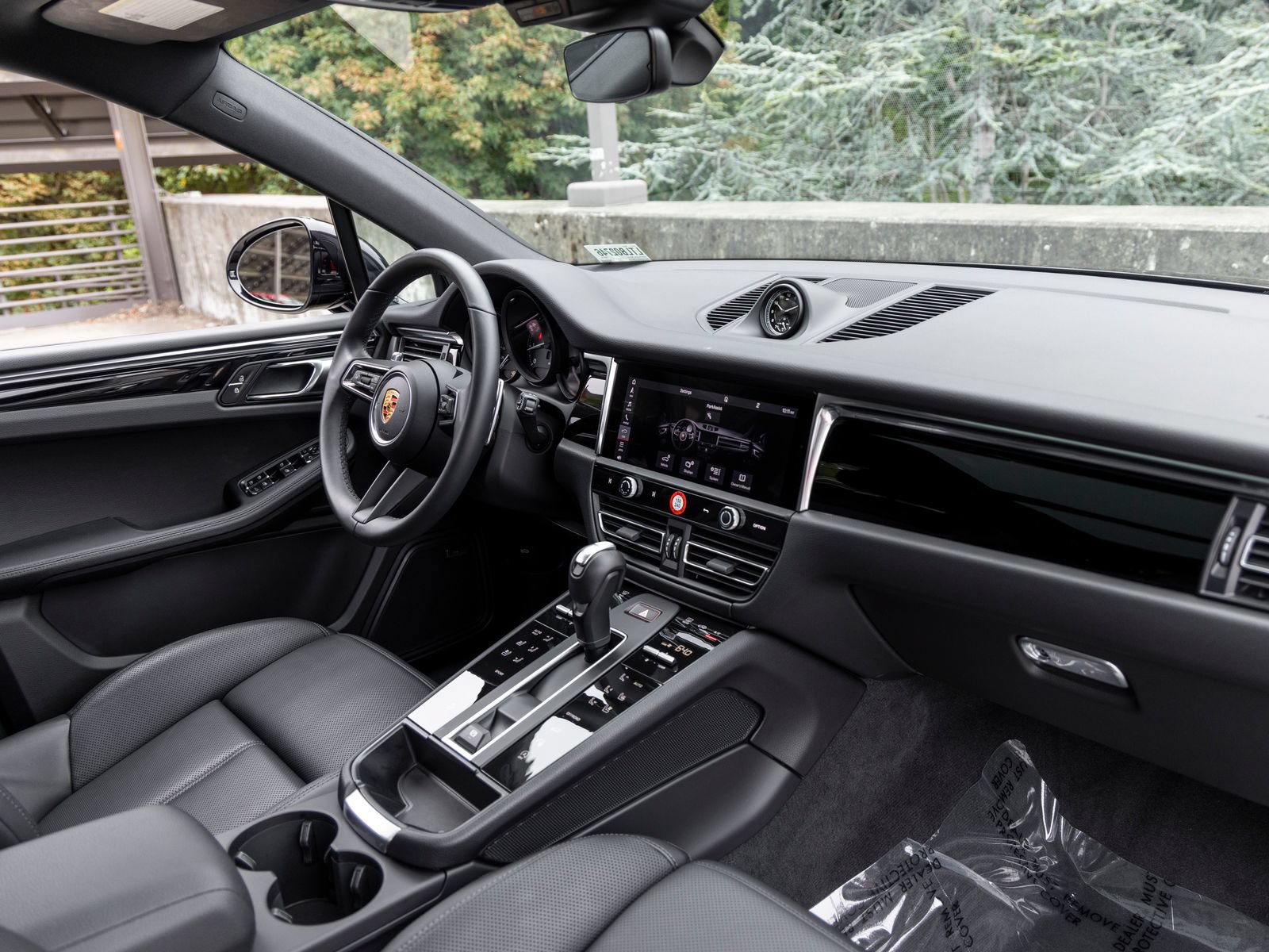 Used 2026 Porsche Macan AWD/4WD image 58