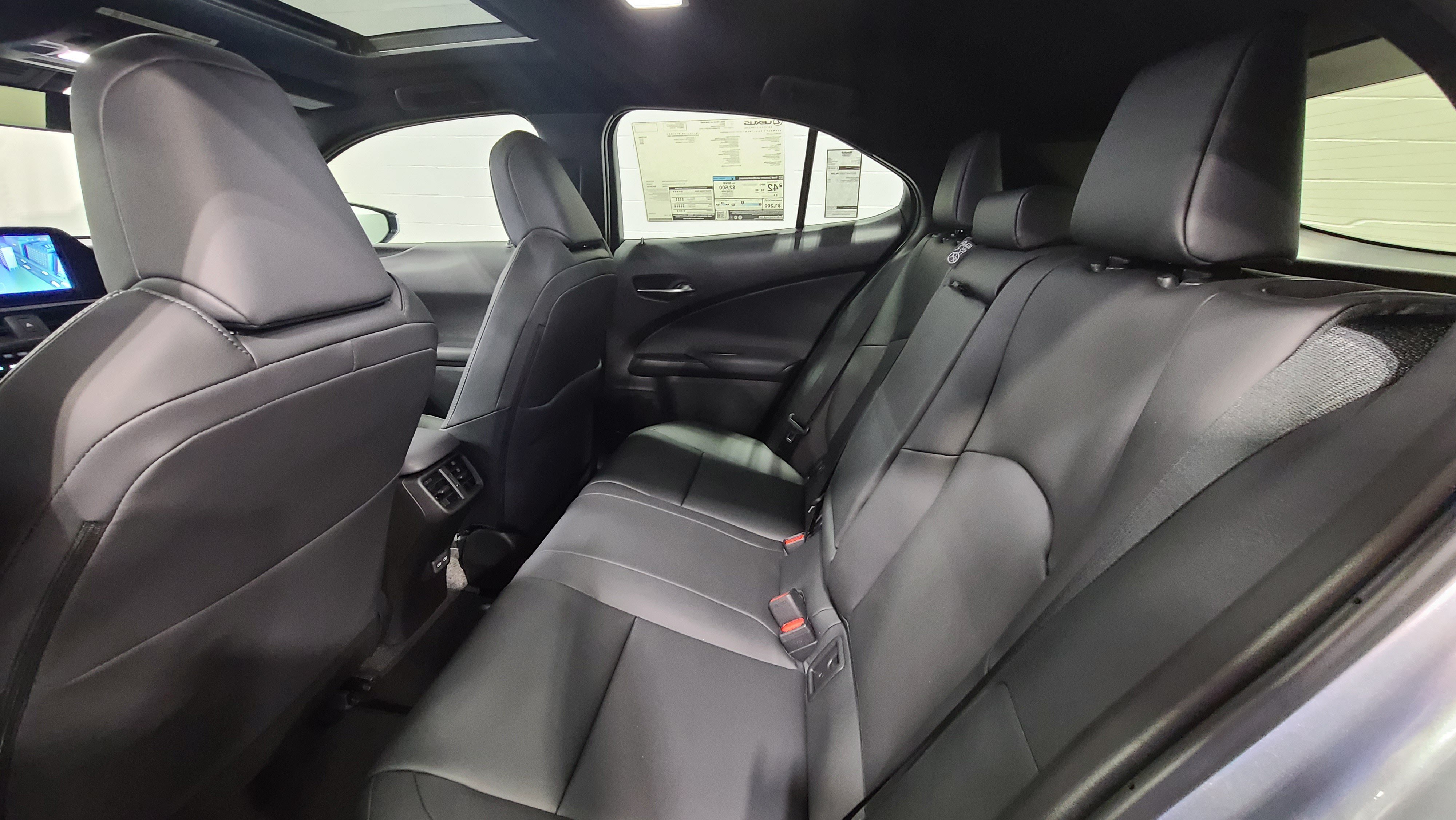 New 2026 Lexus UX 300h AWD image 33