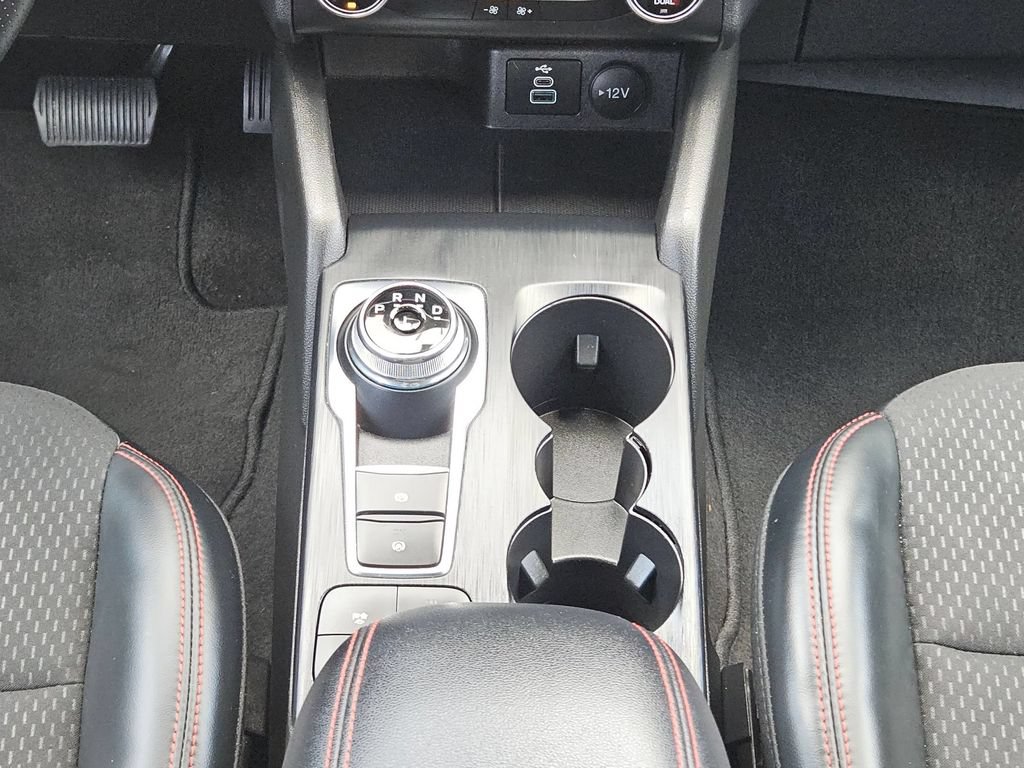 Used 2025 Ford Escape ST-Line AWD/4WD image 22