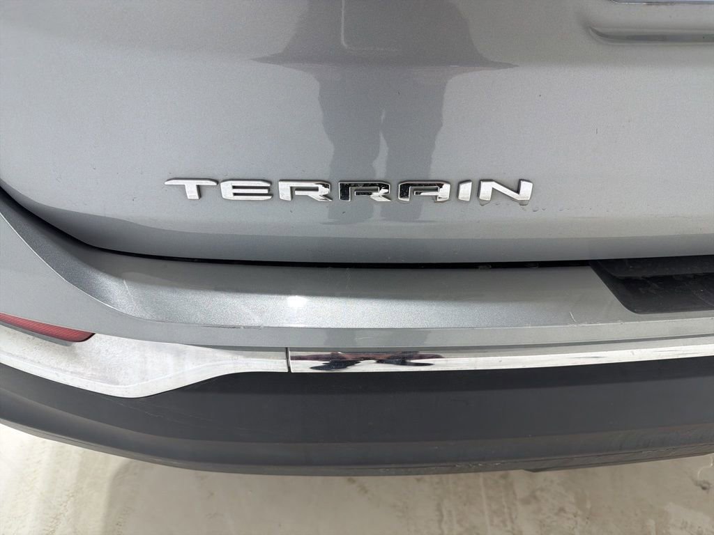 Used 2024 GMC Terrain SLT AWD/4WD image 33