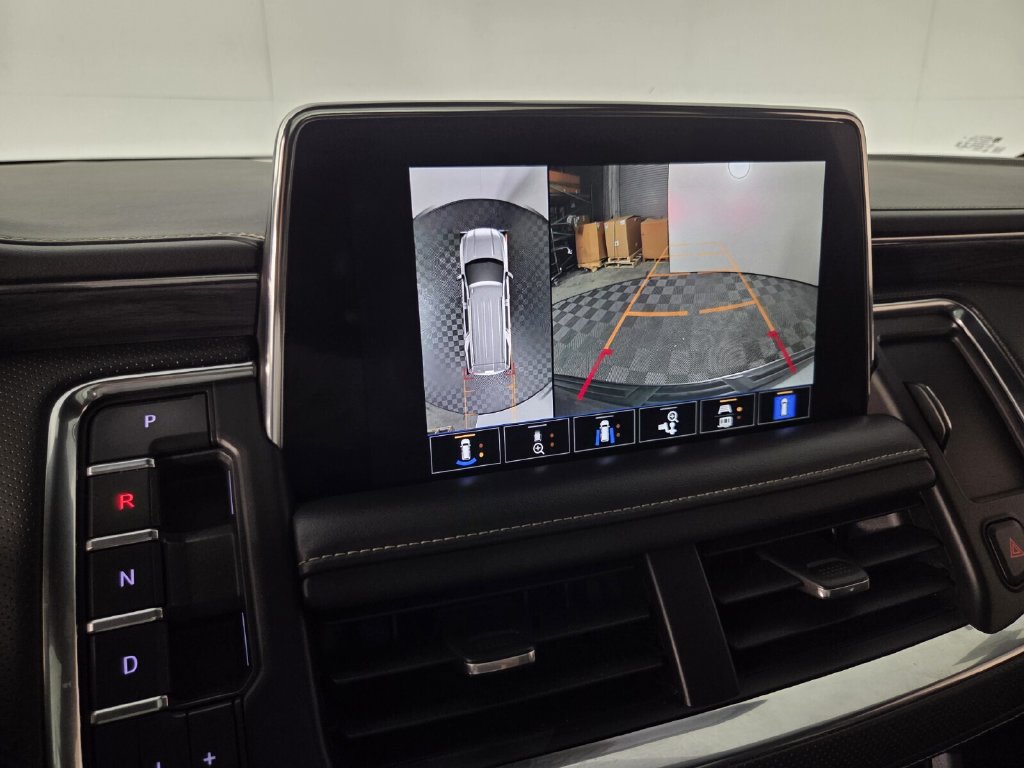 Used 2022 GMC Yukon SLT w/ SLT Premium Package RWD image 13