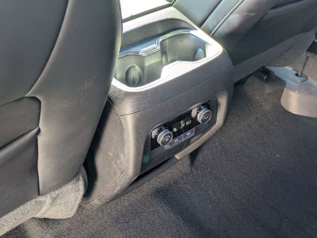 Used 2025 Buick Enclave Sport Touring image 30