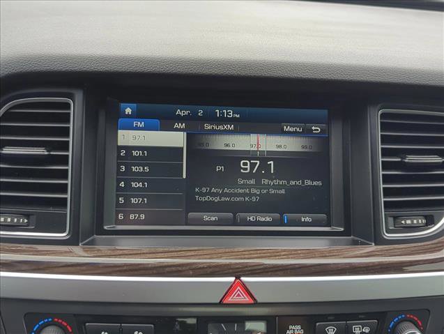 Used 2015 Hyundai Genesis 3.8 image 15