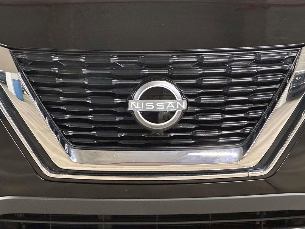 Used 2023 Nissan Rogue SL image 9