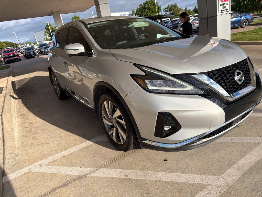 Used 2021 Nissan Murano SL w/ SL Moonroof Package FWD image 3