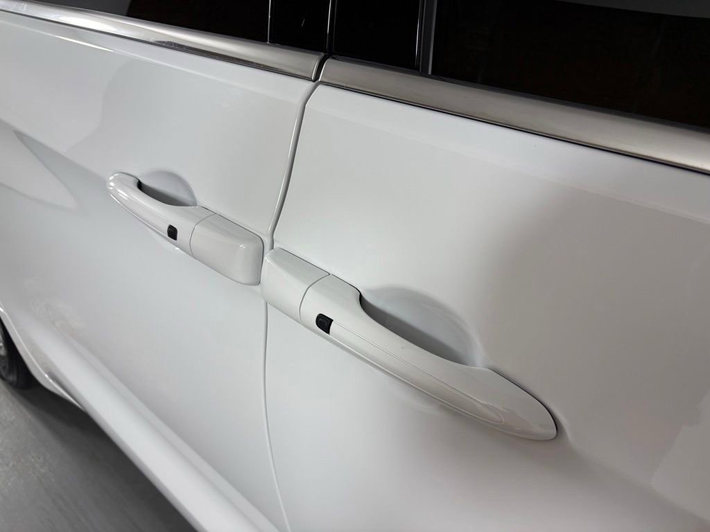 New 2027 Chrysler Pacifica LX FWD image 6