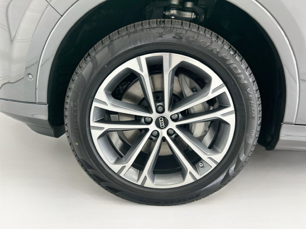 New 2026 Audi Q7 2.0T Premium AWD/4WD image 29