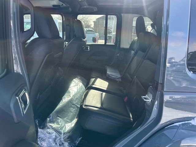 New 2026 Jeep Wrangler Sahara image 20