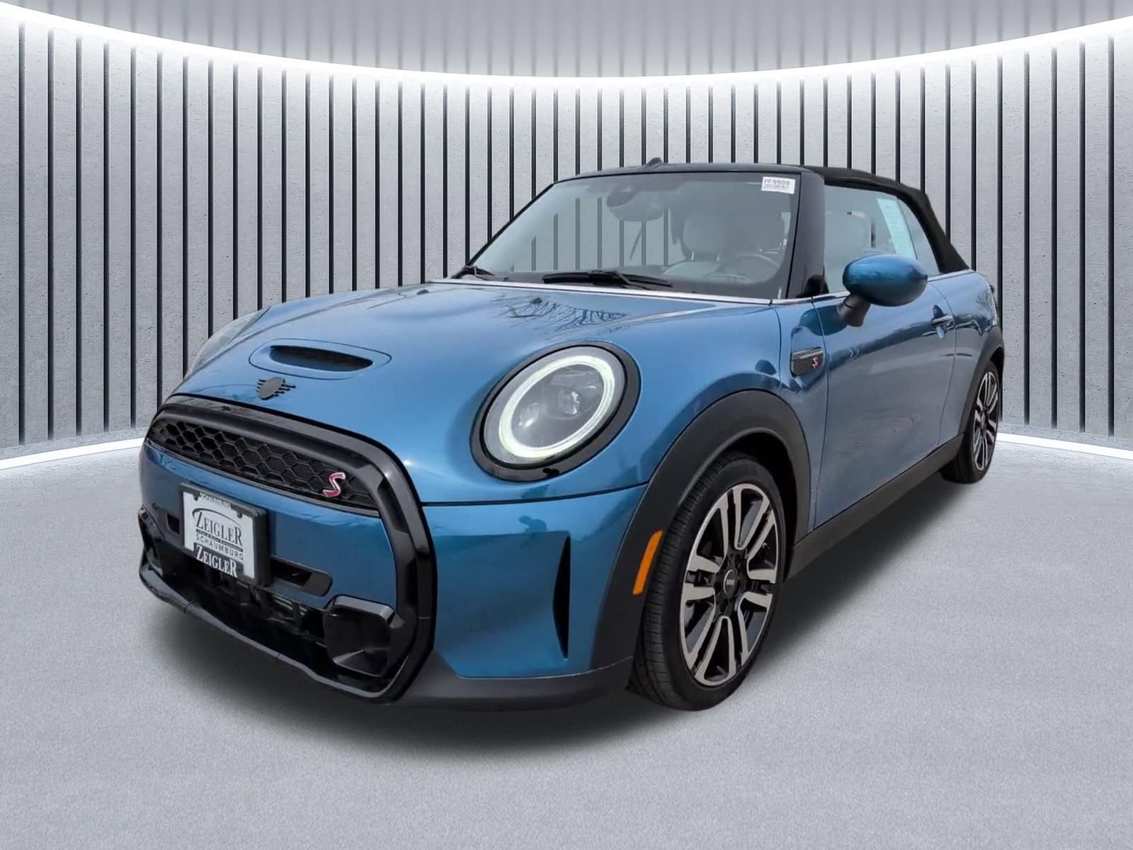 Used 2023 MINI Cooper S w/ Signature Upholstery Package image 18