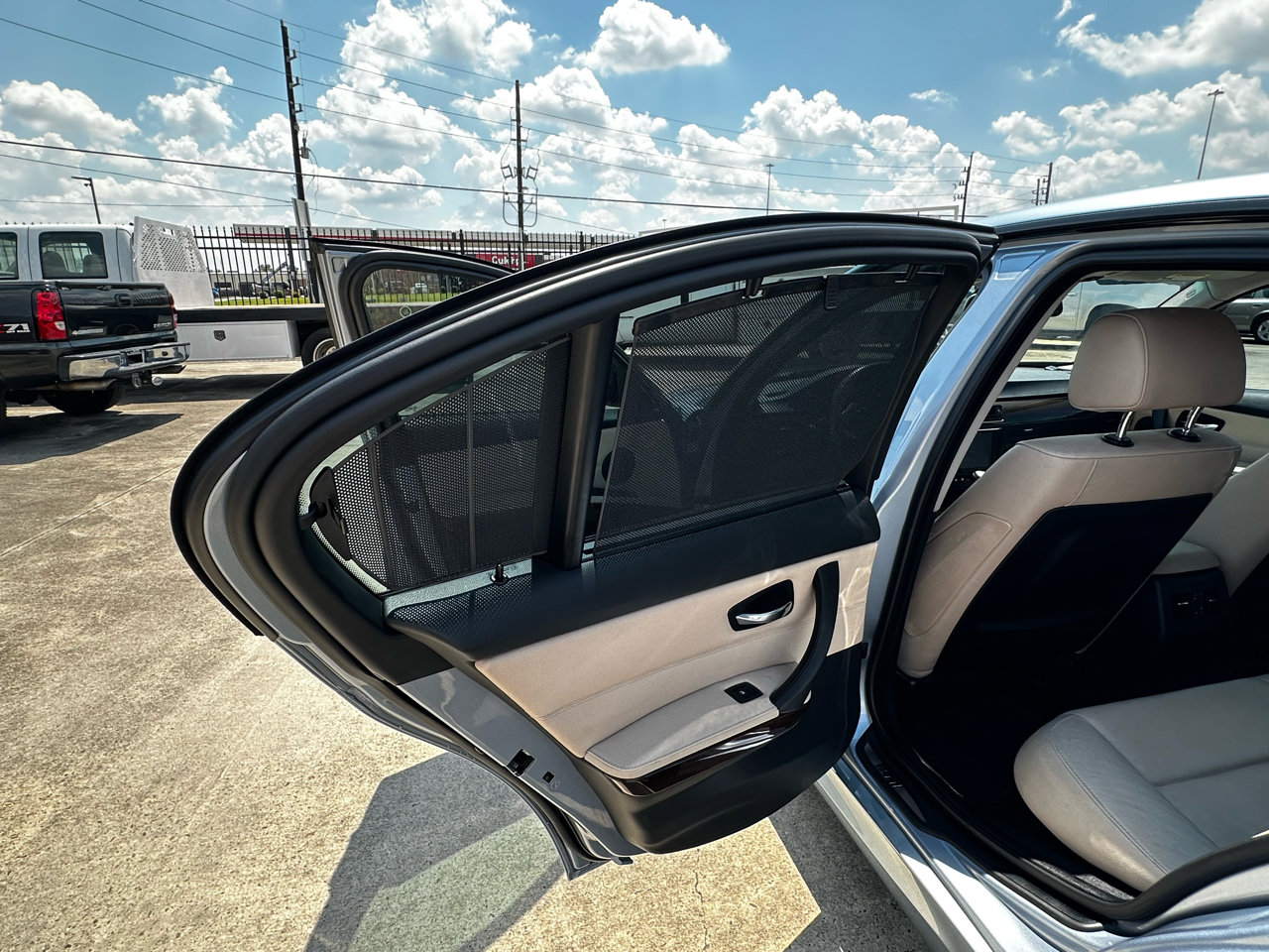 Used 2010 BMW 335i Sedan image 17