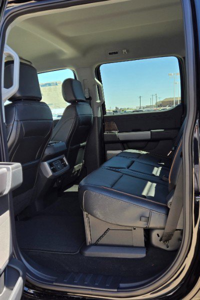 New 2025 Ford F350 Lariat image 13