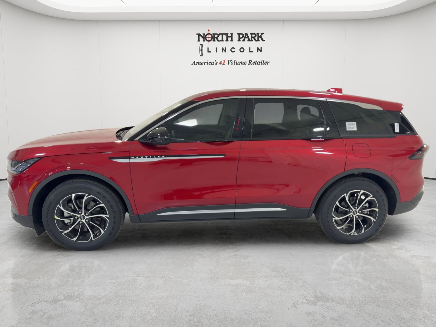 New 2026 Lincoln Nautilus Premier AWD/4WD image 6