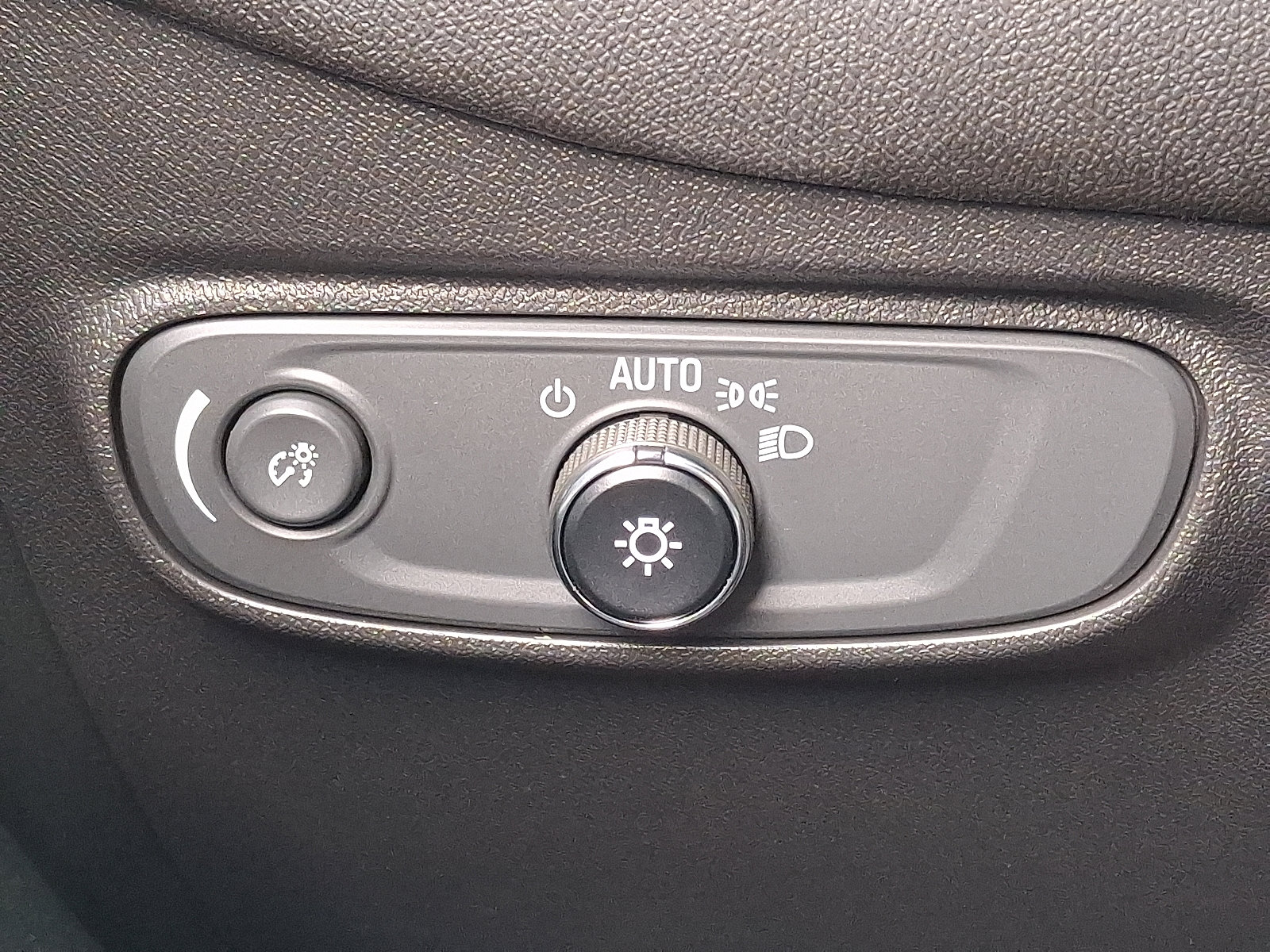 Certified 2022 Chevrolet Equinox LT image 25