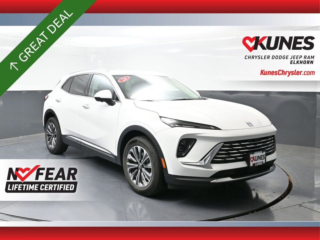 Used 2024 Buick Envision Preferred image 1