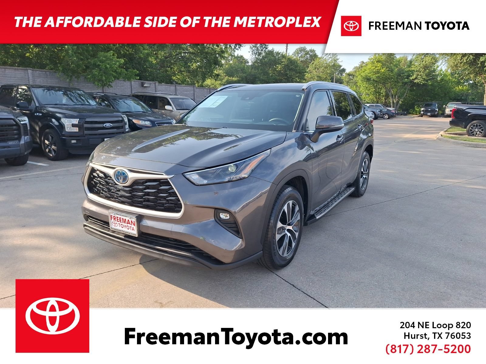 Used 2022 Toyota Highlander XLE FWD video 1