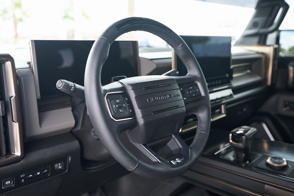 Used 2025 GMC Hummer EV 3X image 25