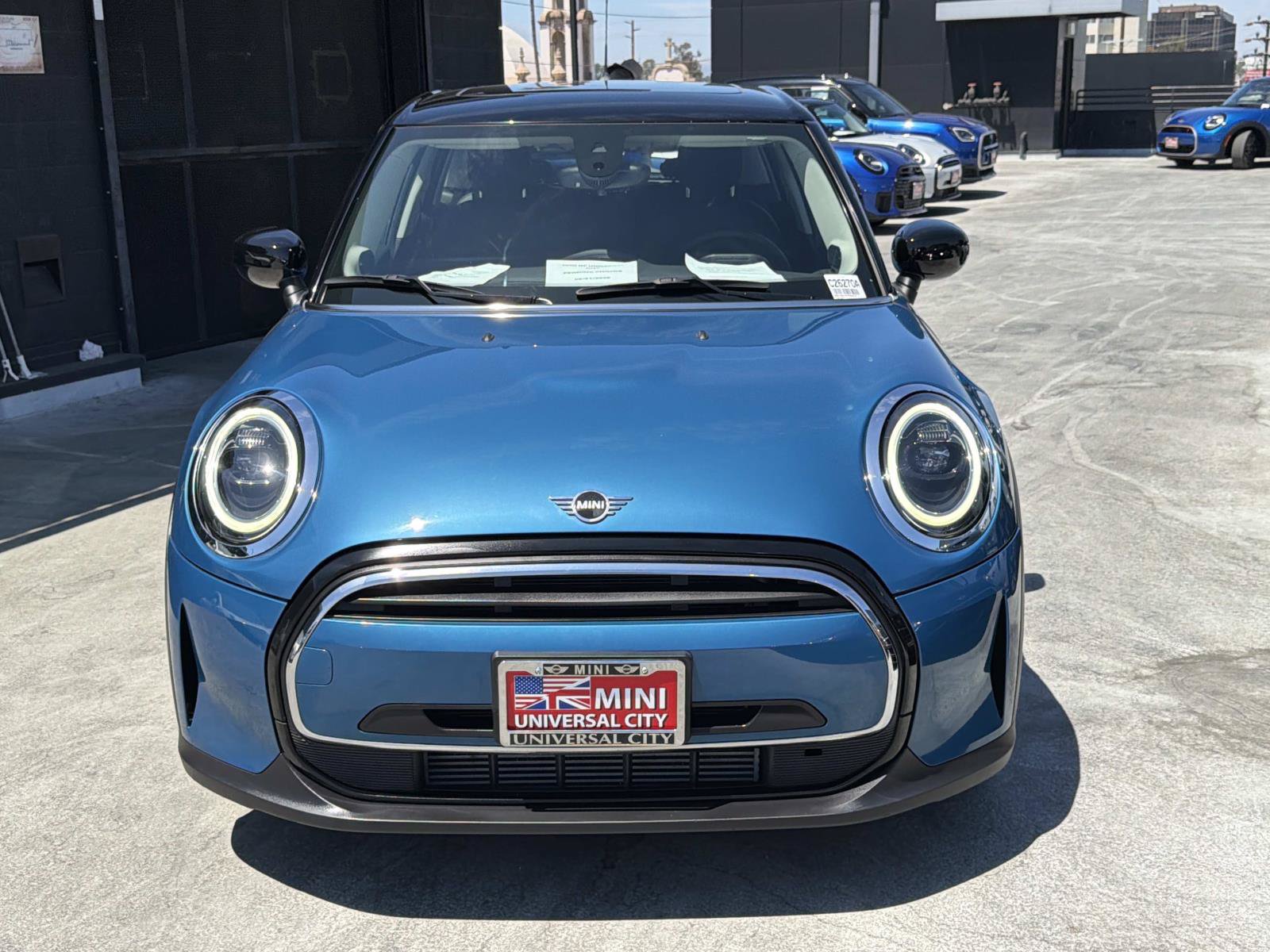 Used 2023 MINI Cooper 4-Door Hardtop w/ Premium Package FWD image 2