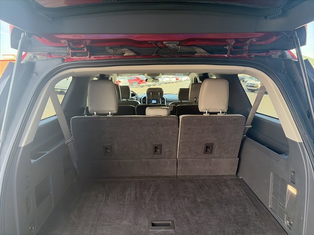 Used 2018 Ford Expedition Max XLT w/ Equipment Group 201A AWD/4WD image 10