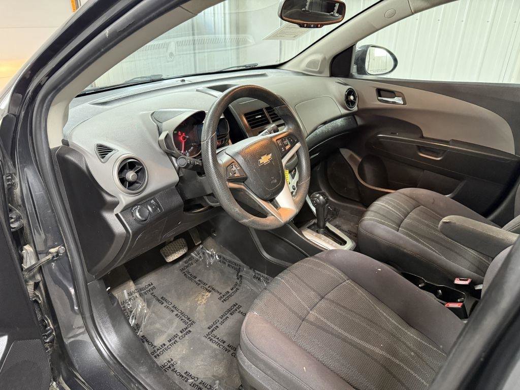 Used 2015 Chevrolet Sonic LT FWD image 9