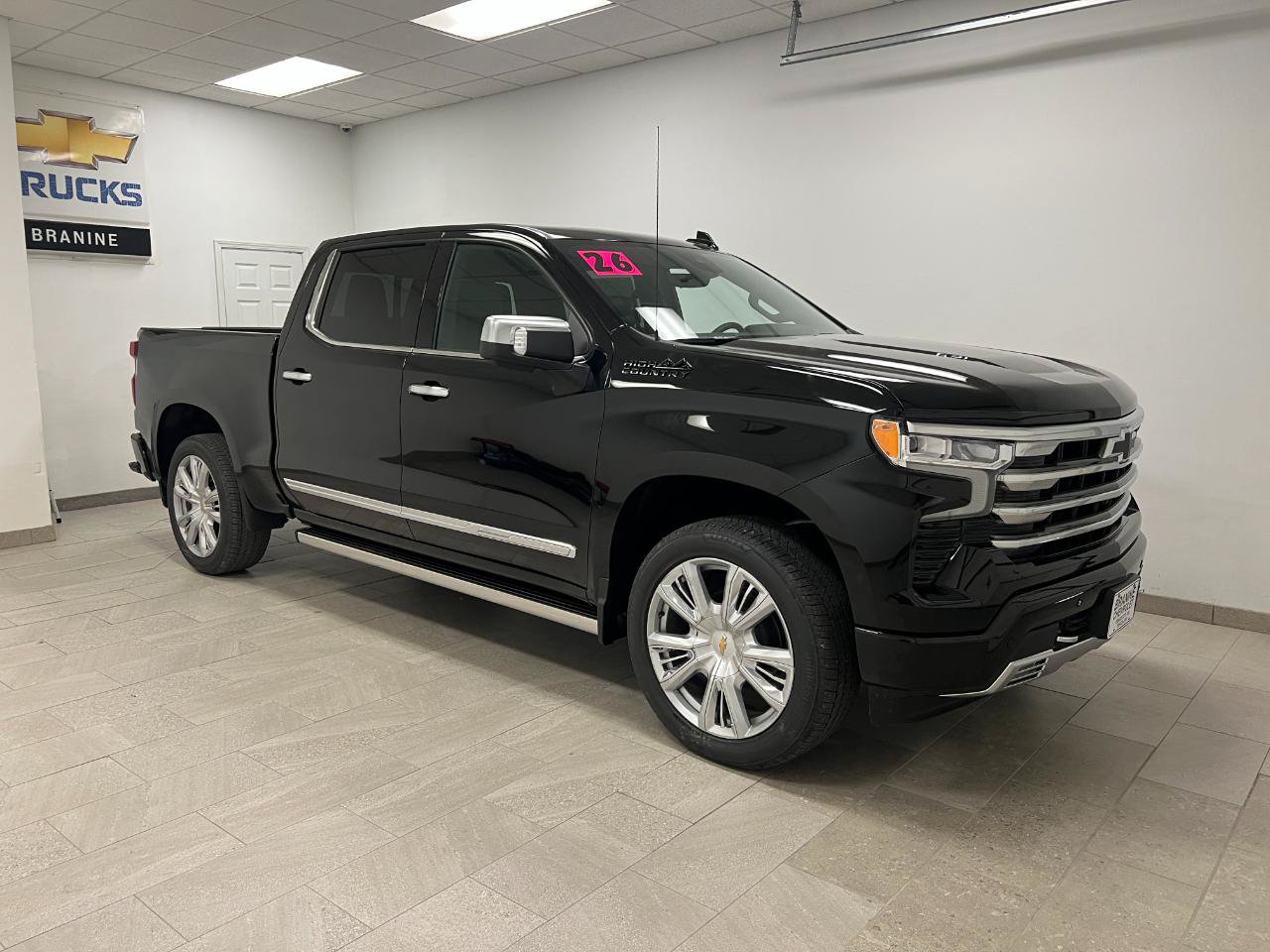 New 2026 Chevrolet Silverado 1500 High Country AWD/4WD image 3