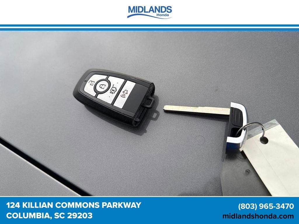 Used 2023 Ford Explorer XLT RWD image 41