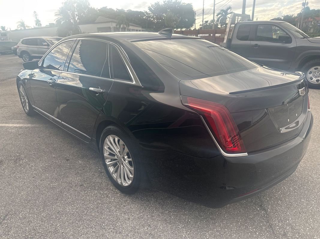 Used 2018 Cadillac CT6 2.0T image 4
