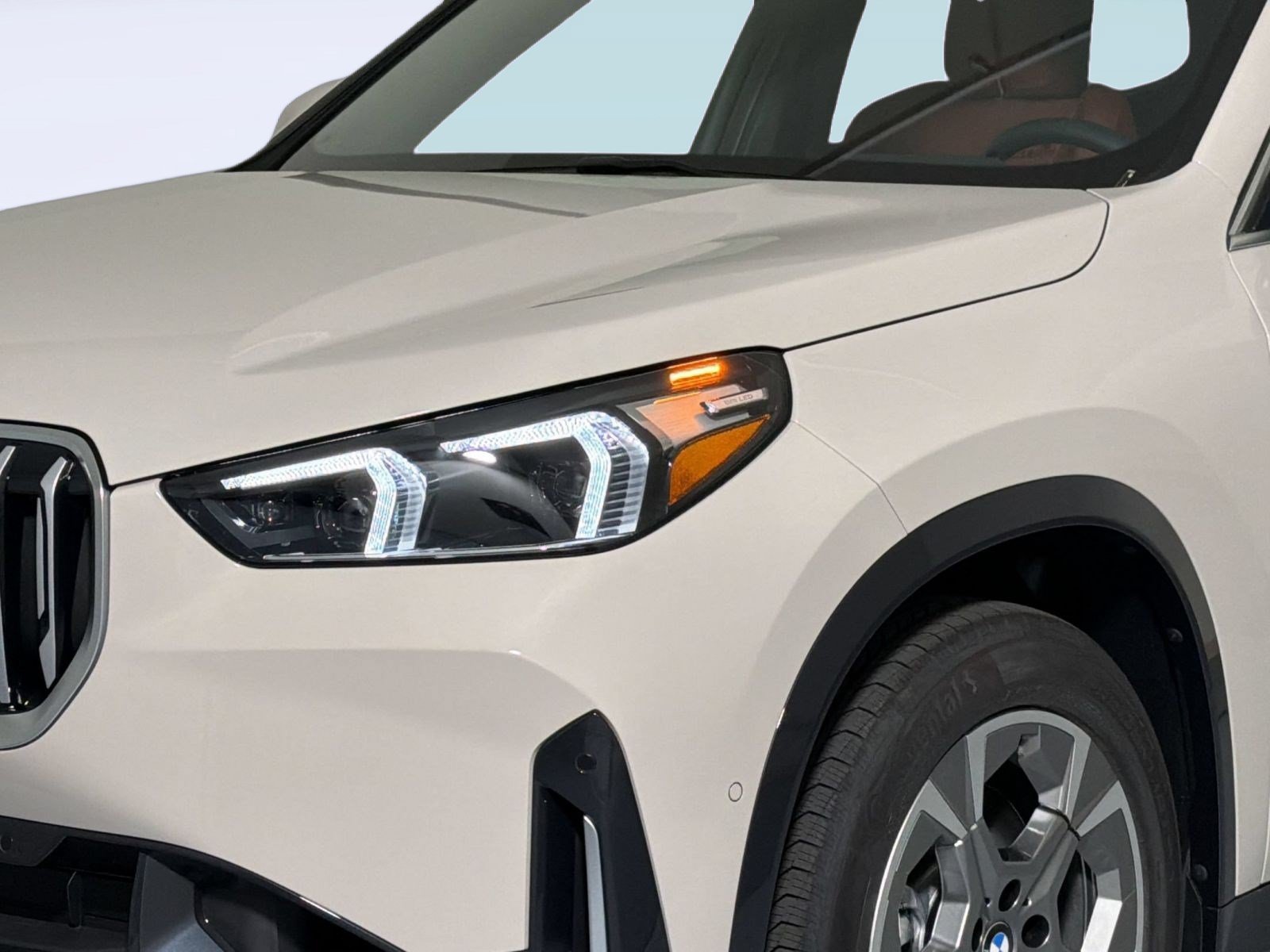 New 2026 BMW X1 xDrive28i w/ Technology Package AWD/4WD image 11
