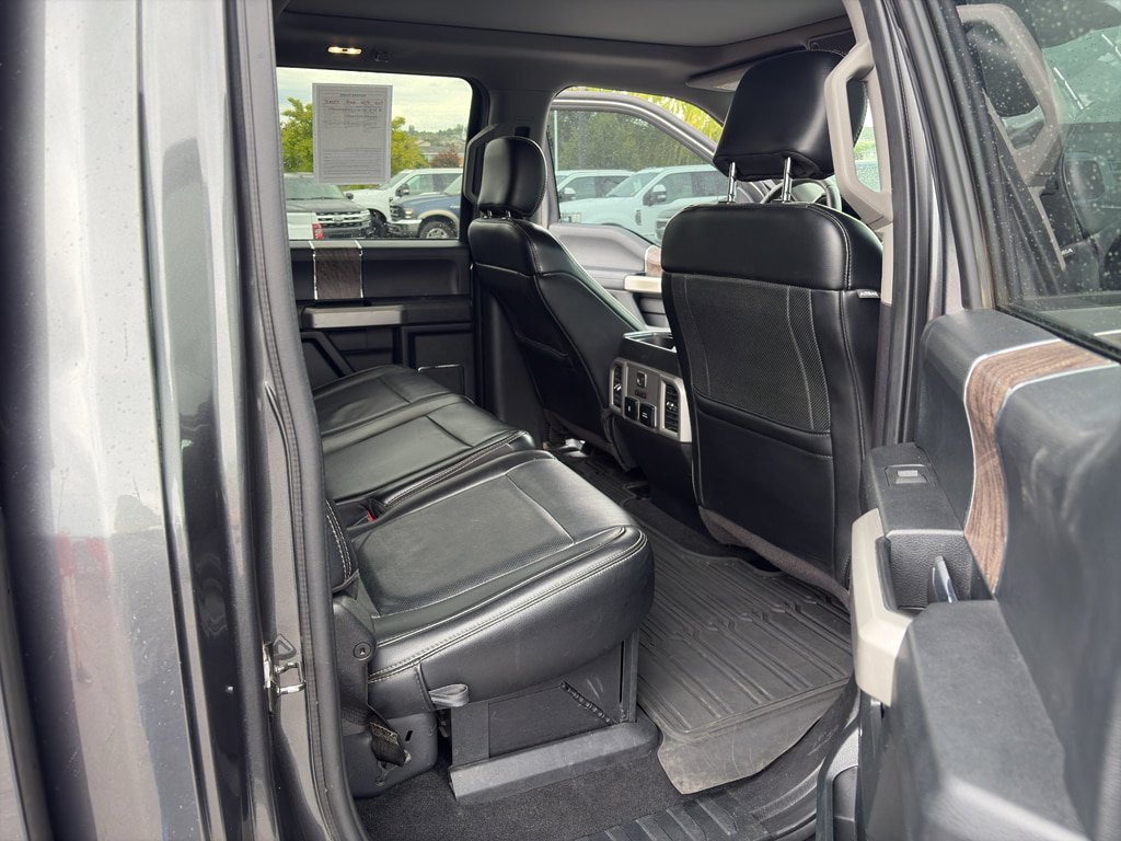 Used 2019 Ford F350 Lariat w/ Lariat Ultimate Package AWD/4WD image 29